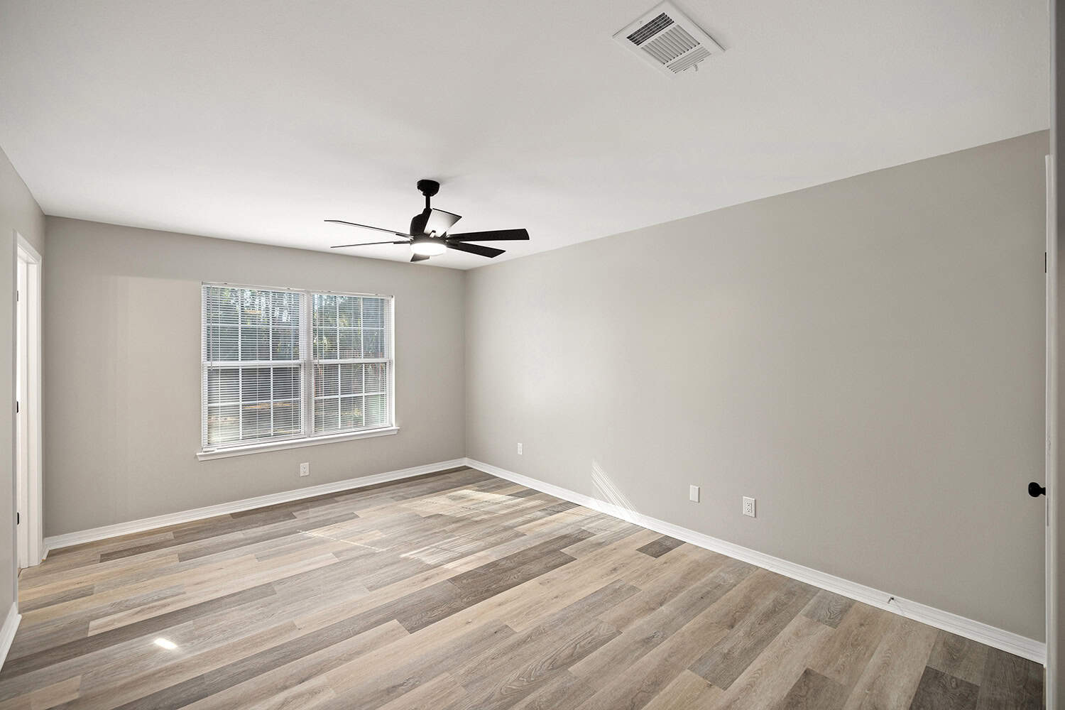 After Interior Bedroom 1 - Rhino Paint And Stain